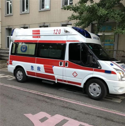 吉利选择我们的救护车出租,开启安心转院之旅